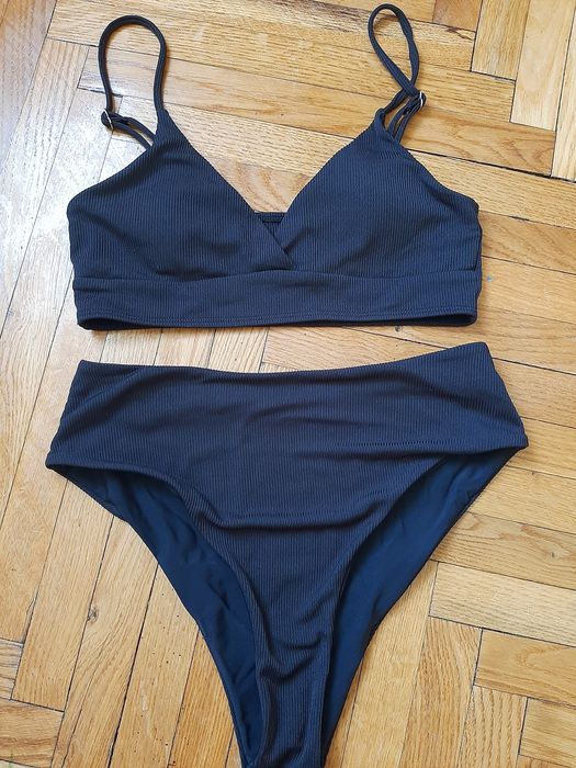 Купальник. Купальник в рубчик