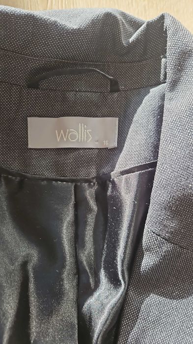 Komplet Wallis r. 16
