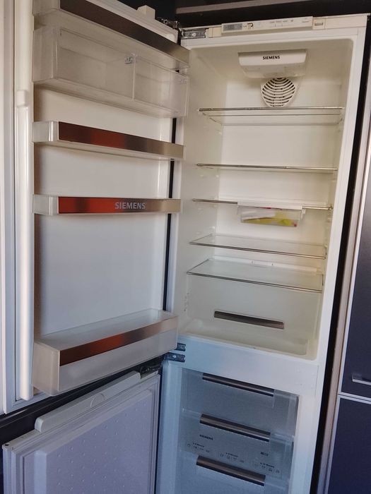 Siemens KI28E441FF Combinado Encastre Frigorífico Congelador 177cm