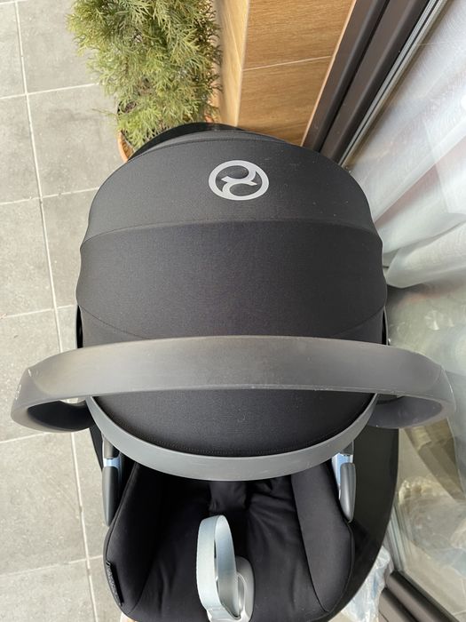 Cybex Cloud Z I-size Deep Black на гарантии