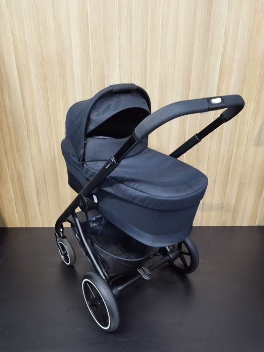 Cybex Balios S Lux nowa gondola i używana spacerówka Ferrari