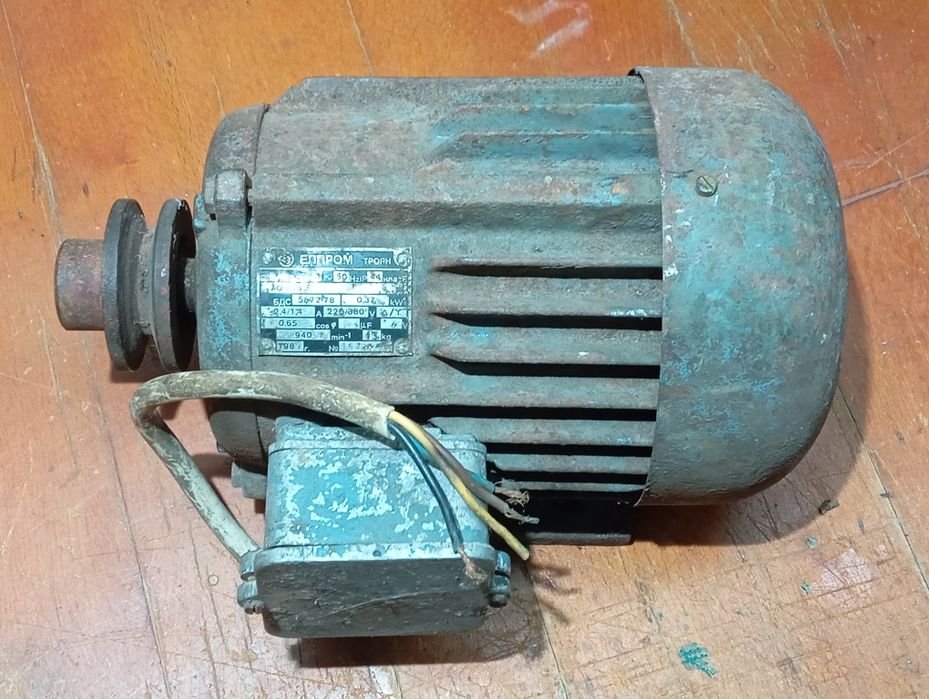 Электродвигатель