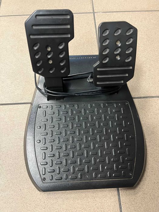 KIEROWNICA+PEDAŁY|Thrustmaster T80 Ferrari 488 GTB Edition/PS4|PS5/PC