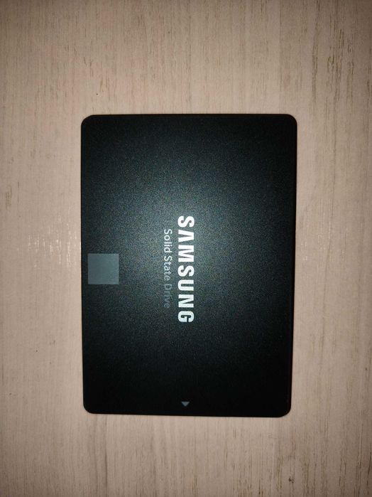 SSD накопичувач Samsung 860 EVO 2.5 500 GB