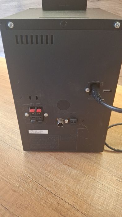 Wieża panasonic bez głośnikķw