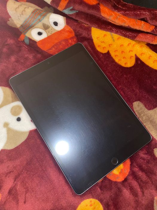 iPad generacja 9 64GB