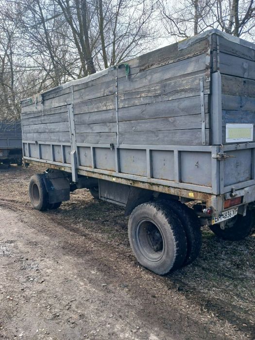 Продам бортовий причеп