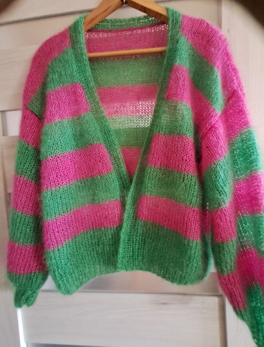 Lekki sweterek z moheru kidsilk. Handmade.