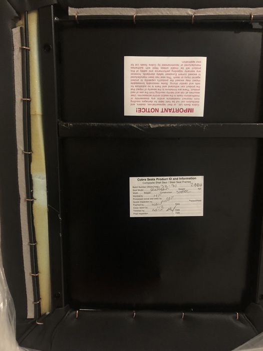 Par de Bancos Cobra Stuttgart reclinaveis novos  + calhas cobra premiu