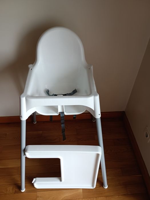 Cadeira de refeição para bebé