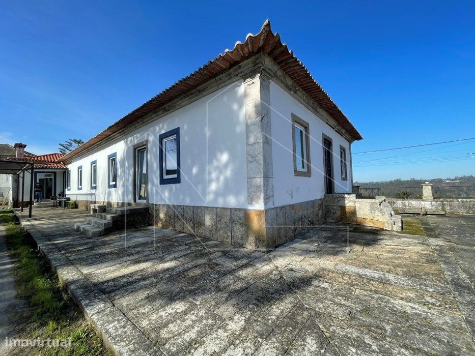 Propriedade T4 + T2 totalmente independente