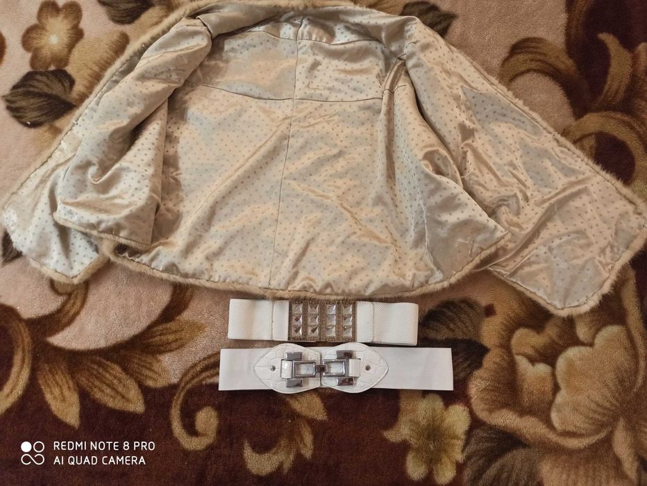 Продам норковую накидку аукционный мех р.46-48