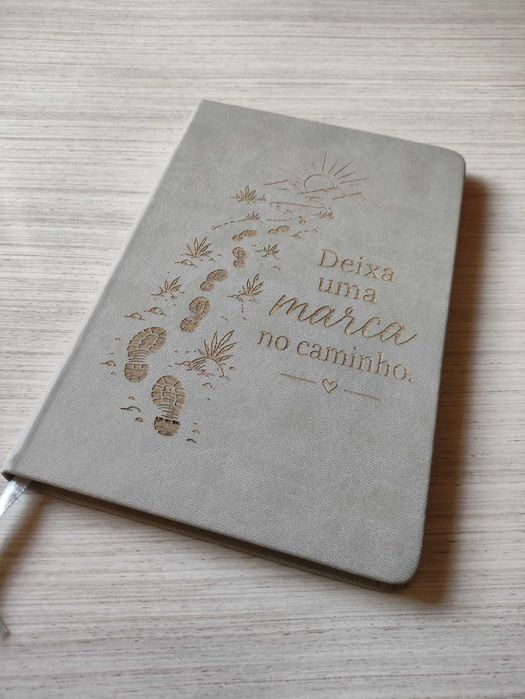 Caderno/Diário/Bloco de Notas A5 Personalizado Cinzento - Coisas de Geek - Gravação a Laser