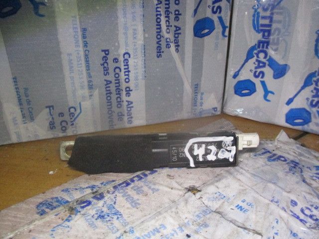 Antena VOLKSWAGEN Golf VI (5K1)