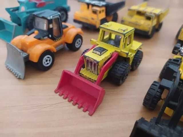 Lot (x7) Matchbox - Carrinhos, Camiões, Máquinas..