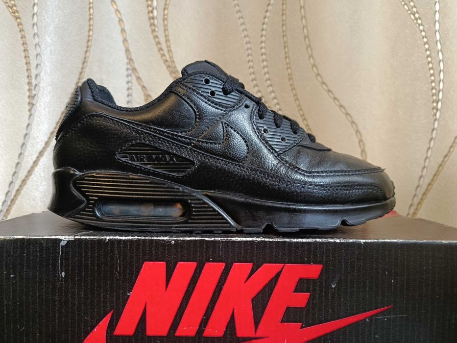 Кроссовки  Nike Air Max 90 Оригинал стелька 27 си