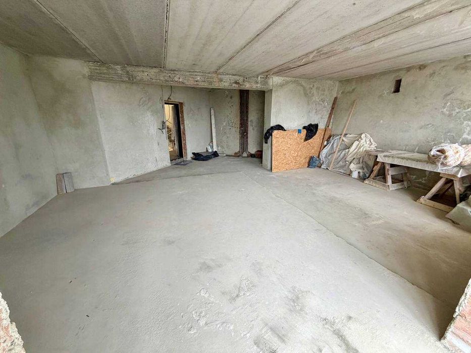 Велика 1-кім квартира в новобудові /м.Трускавець