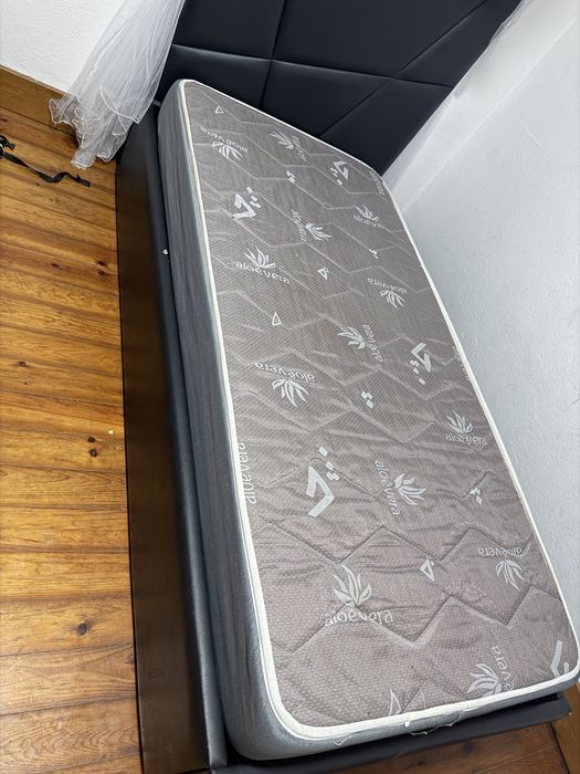 Vendo cama solteiro