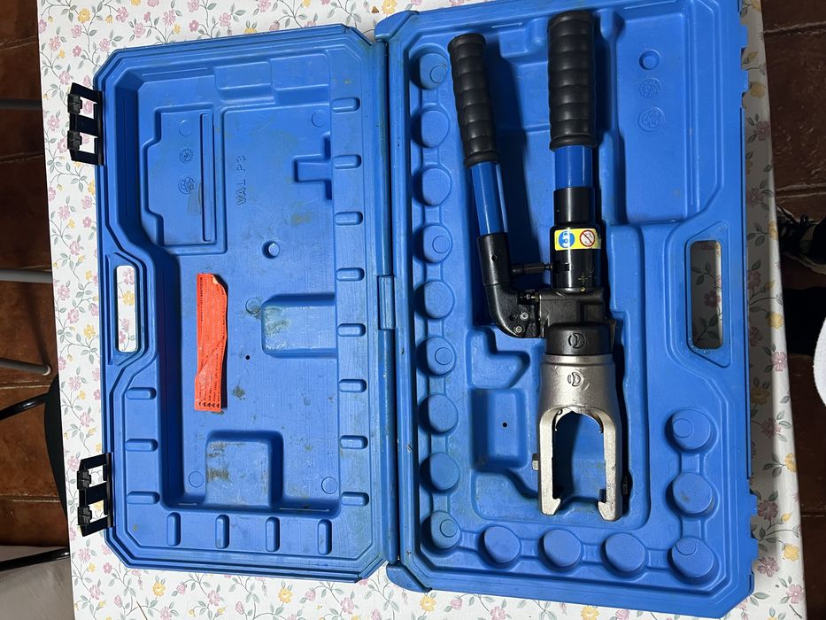 Alicate cravar terminais Cembre