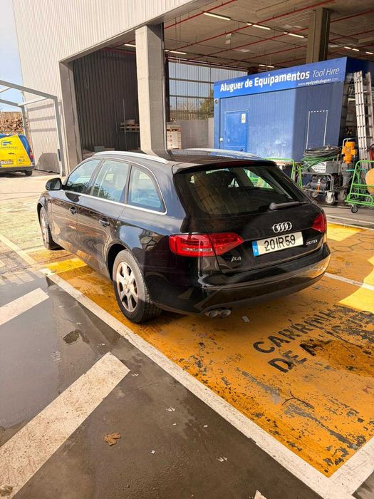 Audi A4 bem estimado