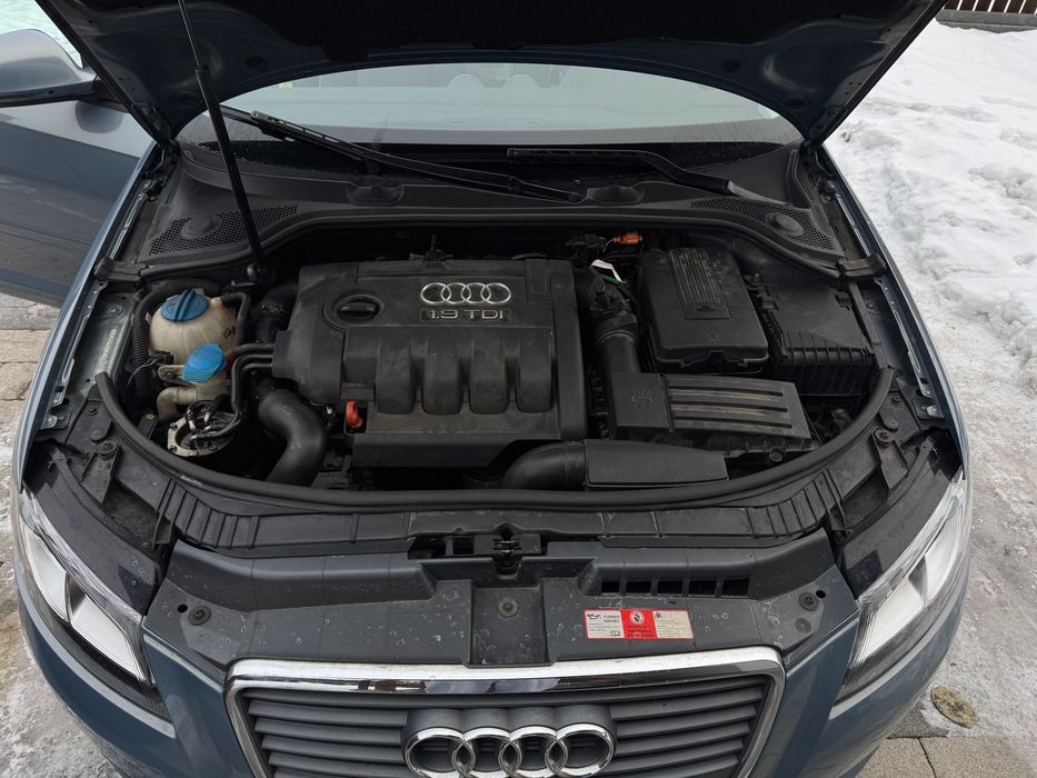 Audi A3 8P 2009R