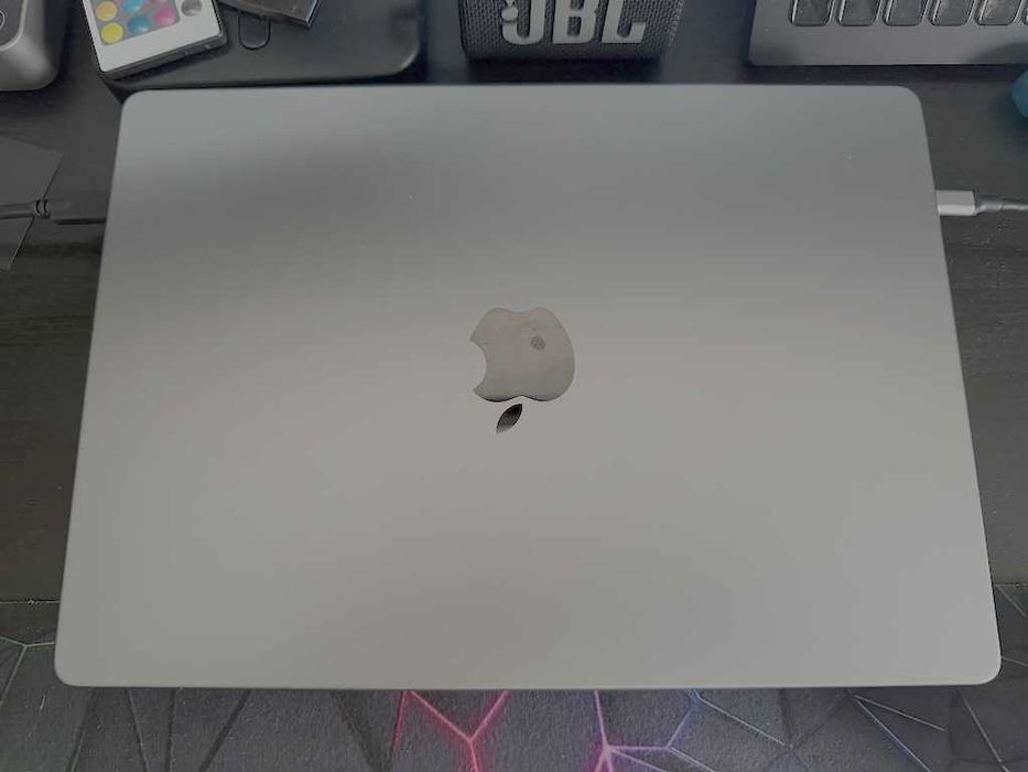 MacBook Pro 14” M2 Pro (2023) | 16GB RAM | 1TB SSD | Excelente Estado