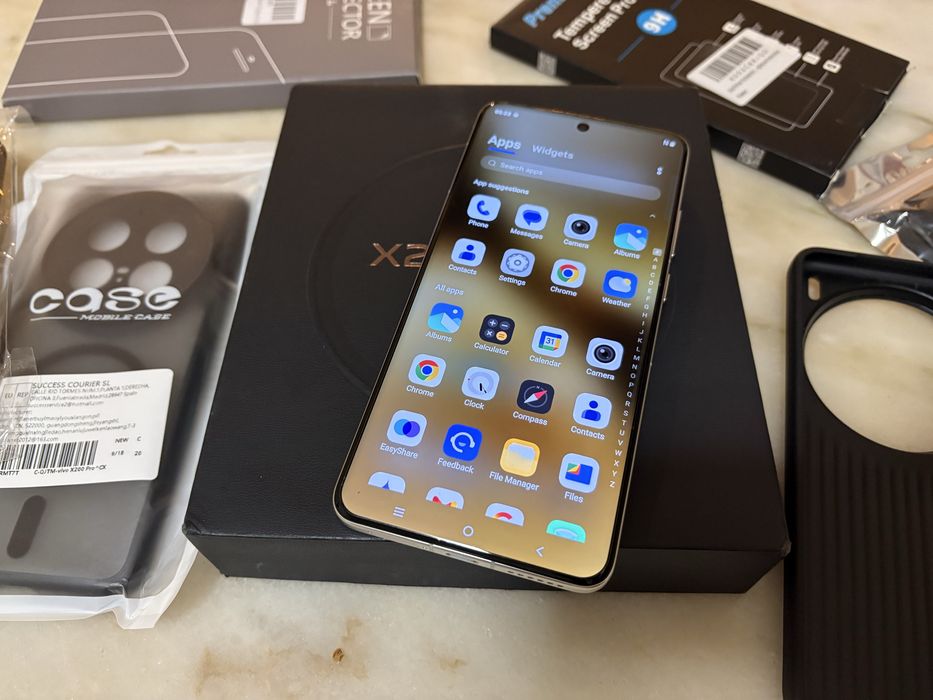 Vivo X200 Pro 512gb / 16gb ram + extras