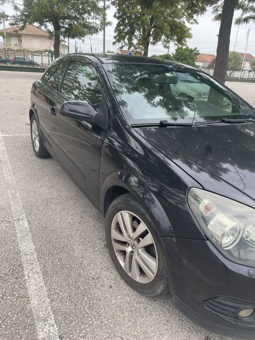 Opel Astra GTC 2 lugares