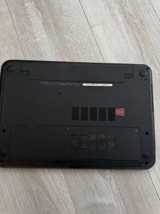 Dell p28f ноутбук