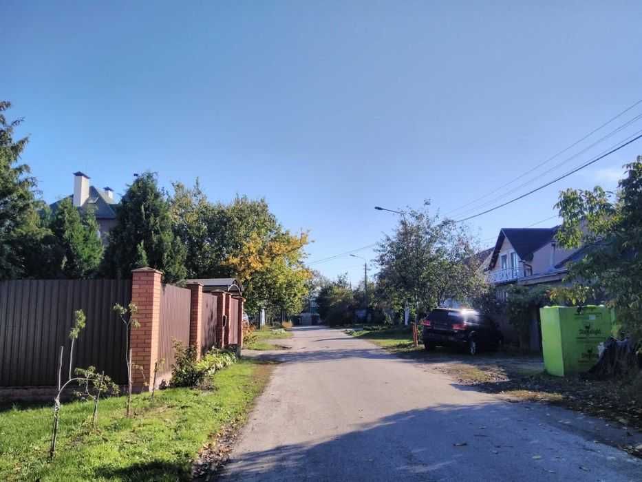 Куренівка. Подільский, вул.Вітчизняна 8- продаж будинку, без комісії.