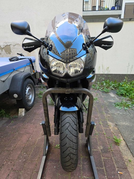 Kawassaki er6f 2007 року.