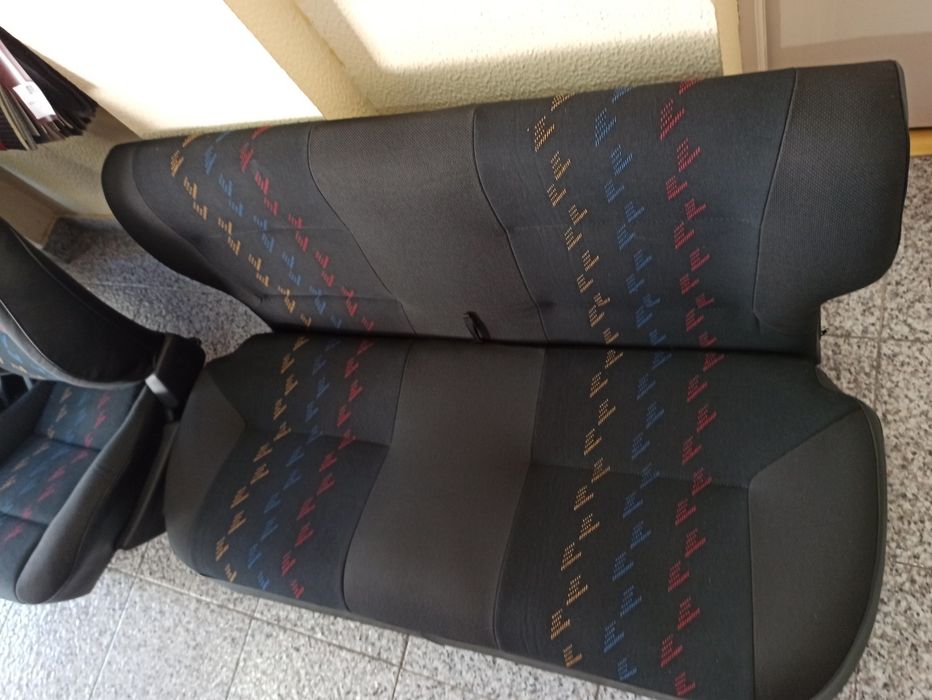 Bancos Peugeot 106 Rallye Fase 2 (Frente e Trás) Feitos por encomenda