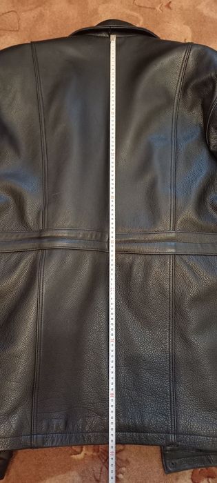 Продам шкіряну куртку( кожанку) 4xL  (64 розміру)о