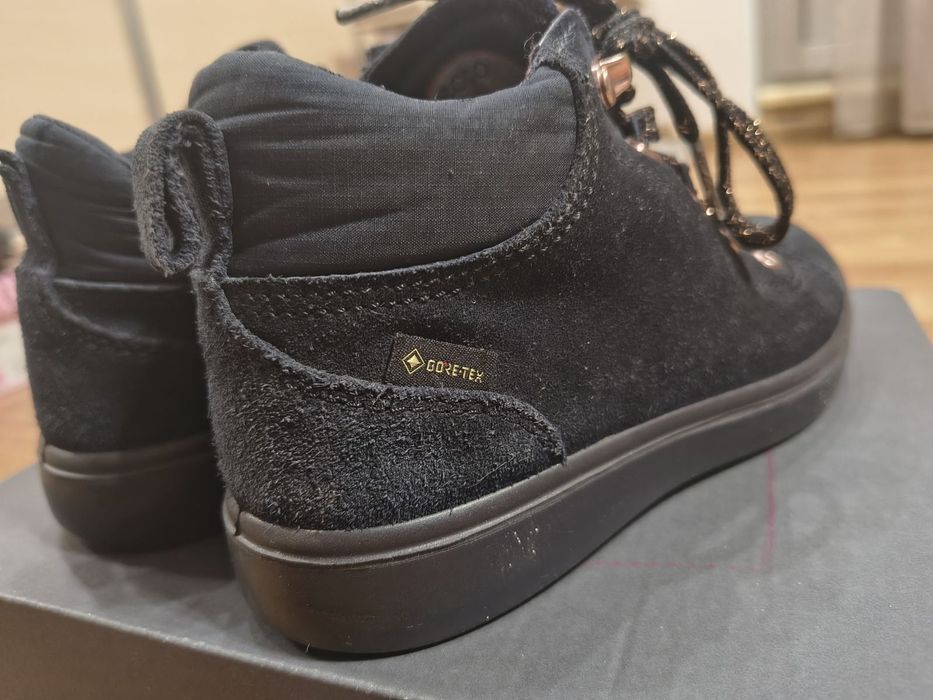 Весняні замшеві черевички Ecco 31 р