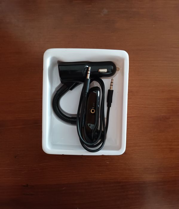 Bluetooth FM Transmiter VicTsing model BH346A