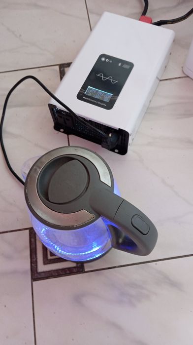 Инвертор 12 - 220В 5000Вт чистый синус. Новый