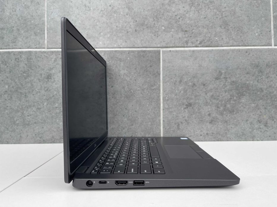 Ноутбук Dell Latitude 5300/i5-8365U/8Gb DDR4/256Gb M2/13" IPS/Гарантія