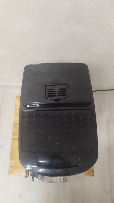 Кавова машина DeLonghi 
Ручне (панарелло)
Тип кави
Зернова
Мелена