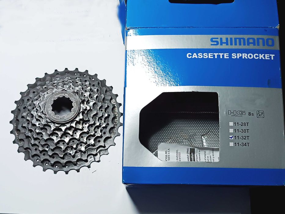 продам кассету Shimano CS-HG31-8 скоростей для горного велосипеда