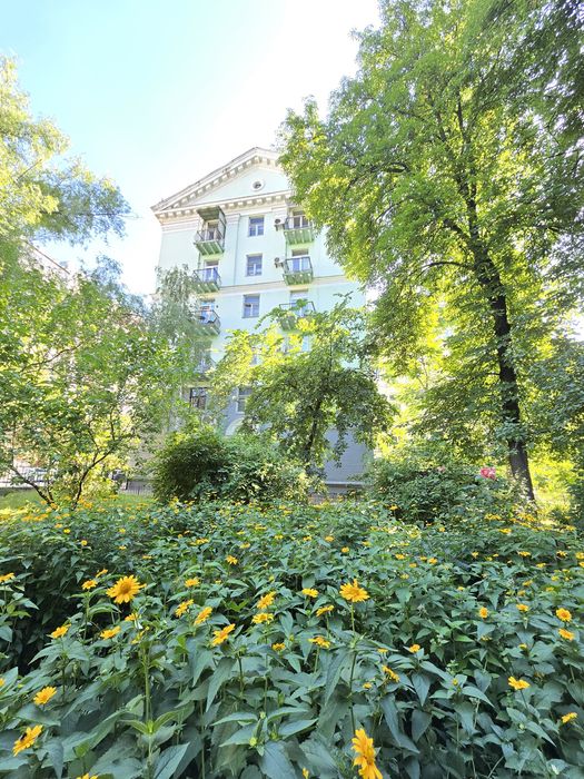 Центр Липки 2 кімнатна 46м² Заньковецької, 10 / Хрещатик Пасаж Майдан Незалежності Городецького