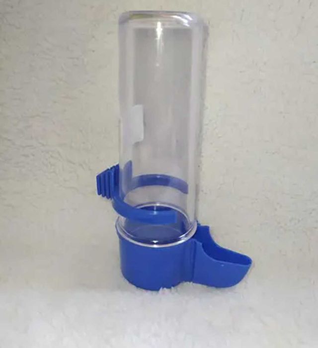 Поїлка для папуги