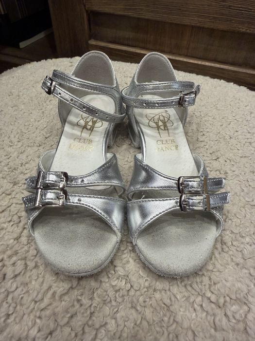 Танцювальні туфлі для дівчинки, бальні туфлі для дівчинки, 16,5 см