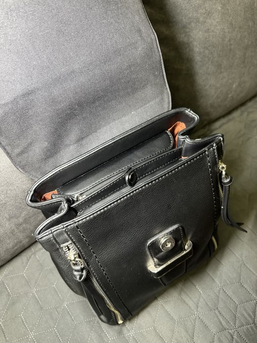 Шкіряний рюкзак