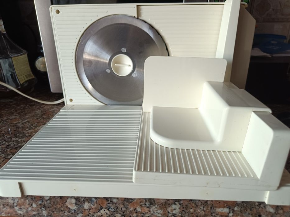 Fiambreira elétrica