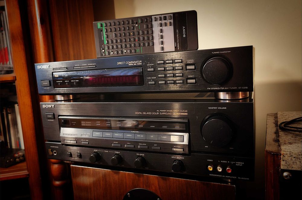 Sony TC-AV501R wzmacniacz 2x 110 Watt