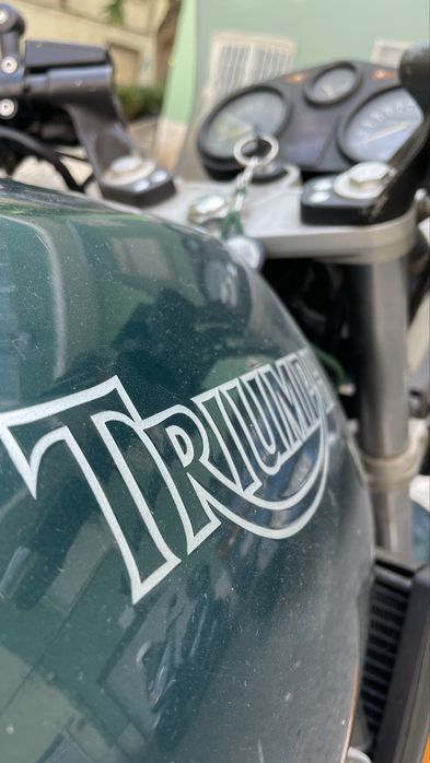 Triumph Trident 750 de 1994