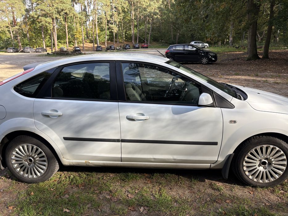 Sprzedam Ford Focus 1,6