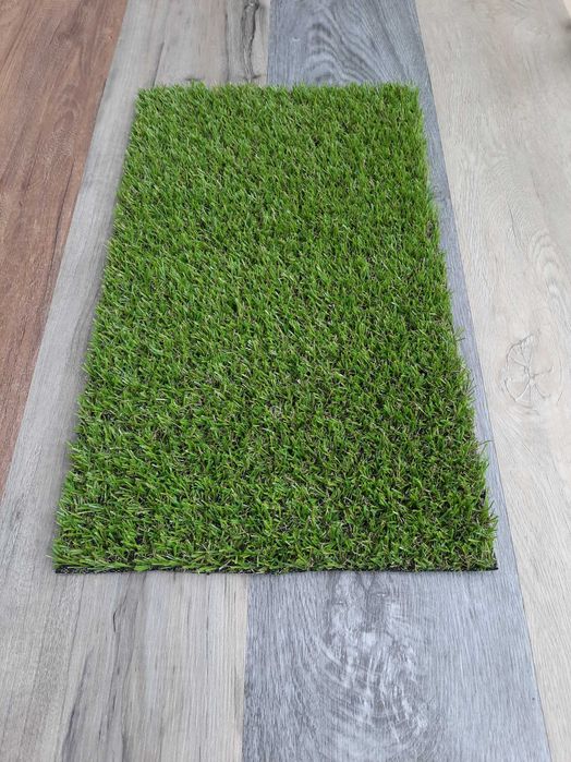 Штучна трава, нова зі складу, великий вибір / Искусственная трава