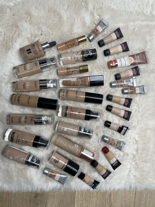 zestaw kosmetyków do makijażu ponad 120 szt dla makijażystki wizażystk