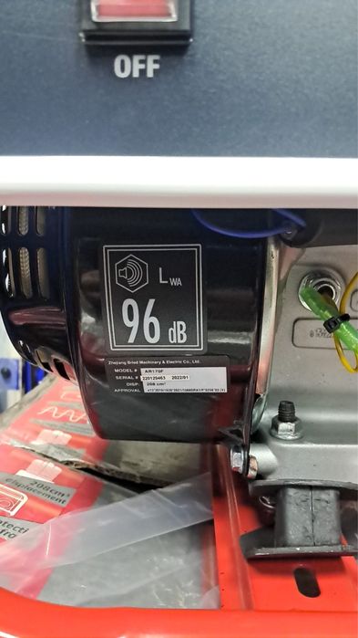 Генераторы новые Herkules HSE 2500/E5